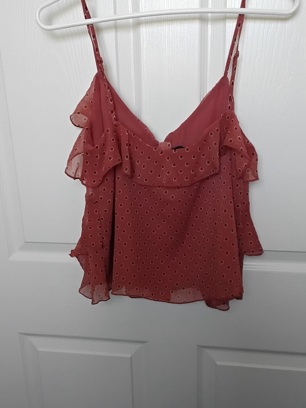 American Eagle‎ Outfitters Dusty Rose Eyelet Ruffle Camisole - Picture 2 of 3